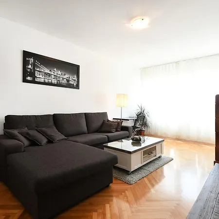 City Vigo Apartment
